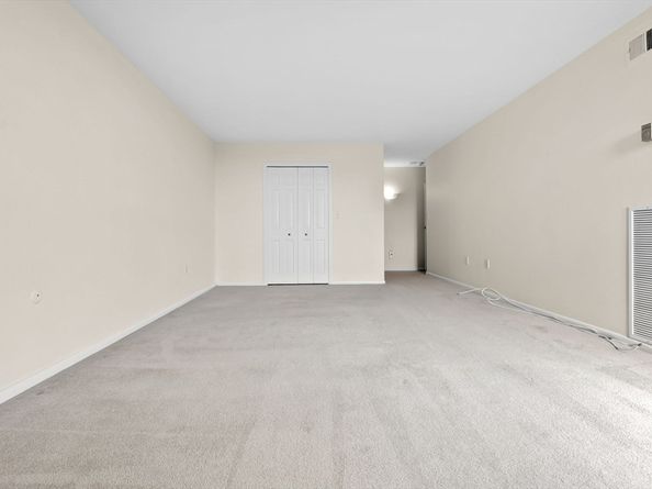 40 Village Rd 1601, Middleton MA 01949
