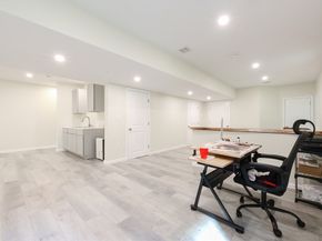 30 Town Farm Rd, North Brookfield MA 01535