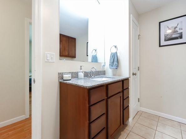 30 Town Farm Rd, North Brookfield MA 01535