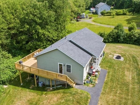30 Town Farm Rd, North Brookfield MA 01535