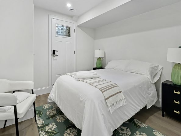 6 Weld Hill St 1, Boston MA 02130