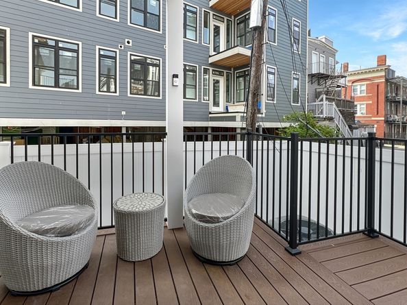 6 Weld Hill St 1, Boston MA 02130