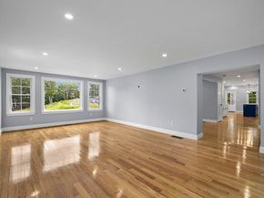 6 Lovis Ave, Wakefield MA 01880