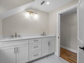6 Lovis Ave, Wakefield MA 01880