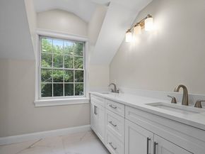 6 Lovis Ave, Wakefield MA 01880