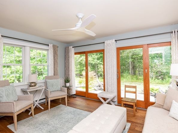 13 Ipswich Woods Drive 13, Ipswich MA 01938