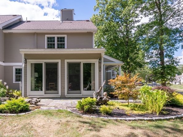 13 Ipswich Woods Drive 13, Ipswich MA 01938