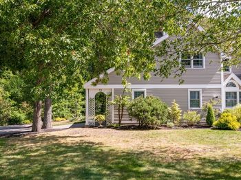 13 Ipswich Woods Drive