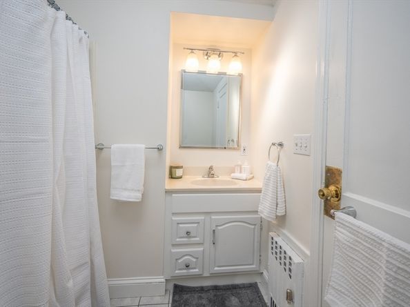 10 Weston Street, Milton MA 02186