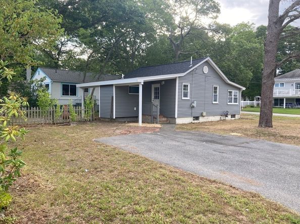 13 Fir St, Wareham MA 02571