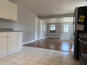 13 Fir St, Wareham MA 02571