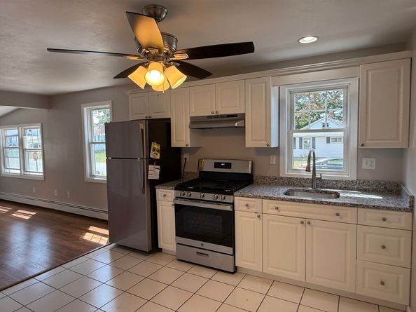 13 Fir St, Wareham MA 02571