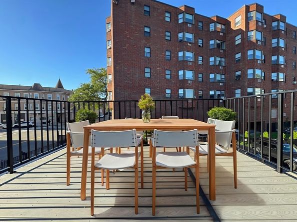 1861 Dorchester Ave 7, Boston MA 02124
