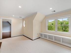 12 Haven St, Dover MA 02030