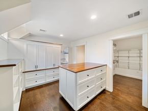 12 Haven St, Dover MA 02030