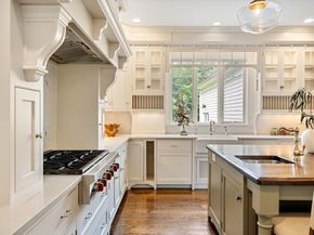 12 Haven St, Dover MA 02030
