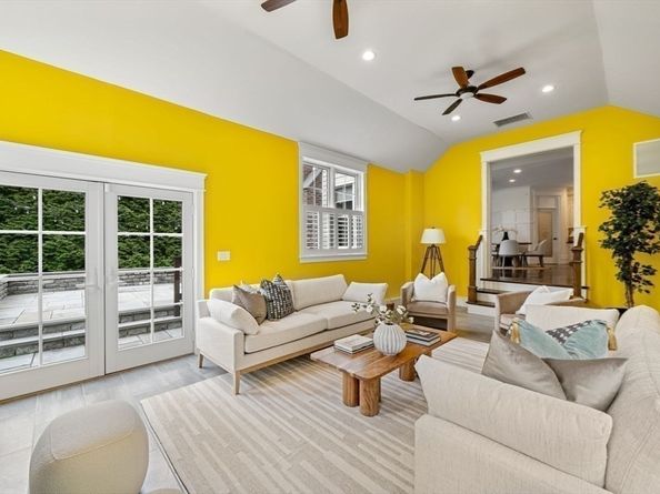 12 Haven St, Dover MA 02030