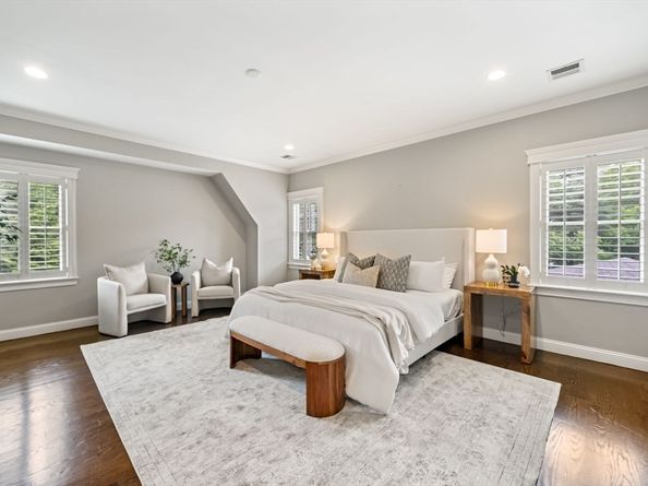 12 Haven St, Dover MA 02030