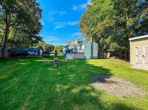 82 Holden St, Worcester MA 01605