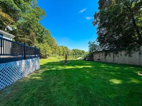82 Holden St, Worcester MA 01605