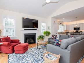 31 Split Rock Ln, Mattapoisett MA 02739