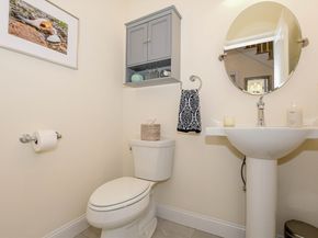 31 Split Rock Ln, Mattapoisett MA 02739