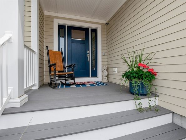 31 Split Rock Ln, Mattapoisett MA 02739