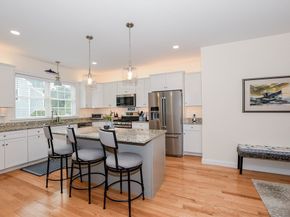 31 Split Rock Ln, Mattapoisett MA 02739