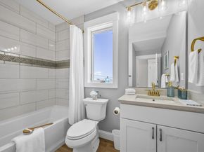 1 Starboard Way, Mattapoisett MA 02739