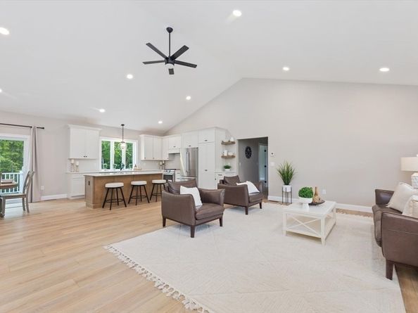 29-4 Sunset Road, Westminster MA 01473