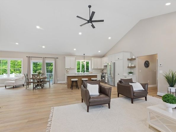 29-4 Sunset Road, Westminster MA 01473