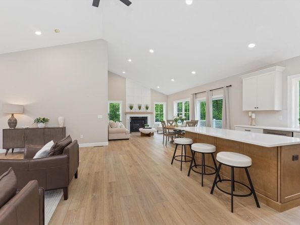 29-4 Sunset Road, Westminster MA 01473