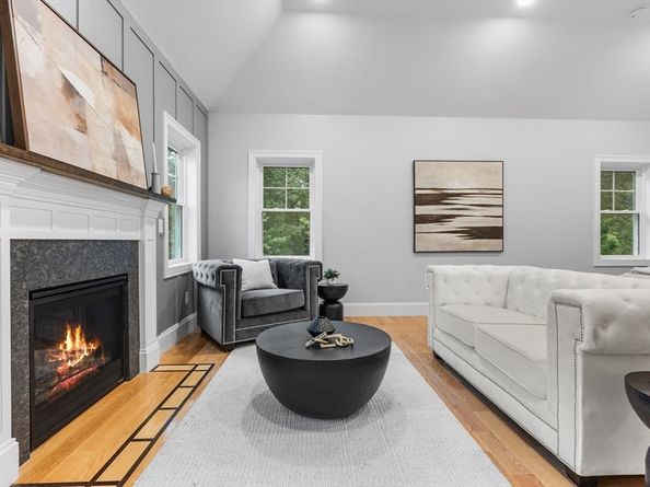 345 Cambridge St, Burlington MA 01803