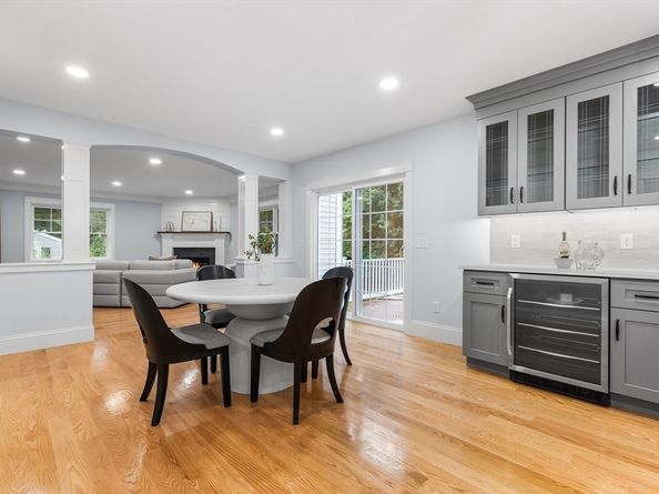 345 Cambridge St, Burlington MA 01803