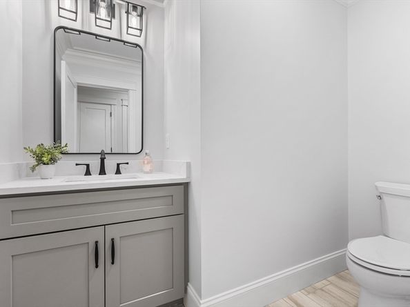 345 Cambridge St, Burlington MA 01803
