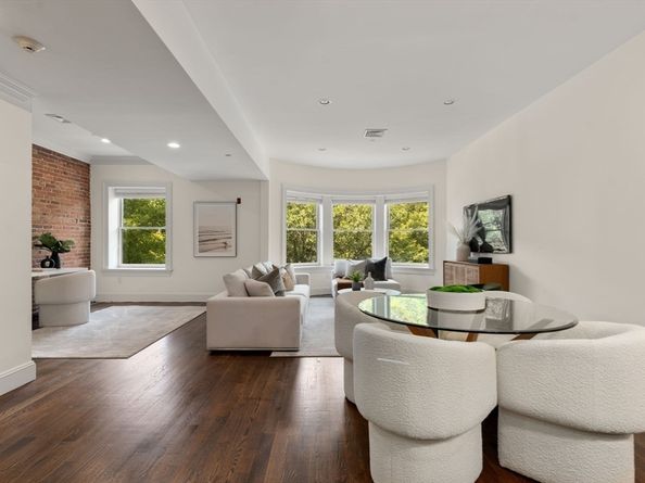 1471 Beacon Street 7, Brookline MA 02446