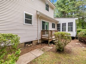 2 Marble Rd, Spencer MA 01562