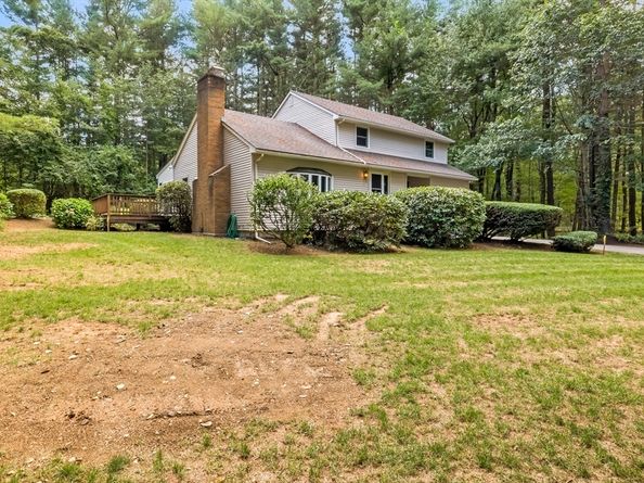 2 Marble Rd, Spencer MA 01562