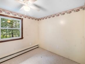 2 Marble Rd, Spencer MA 01562