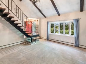 2 Marble Rd, Spencer MA 01562