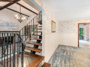 2 Marble Rd, Spencer MA 01562