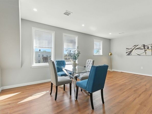 19 Hood St, Lynn MA 01905