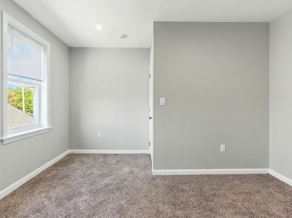 19 Hood St, Lynn MA 01905