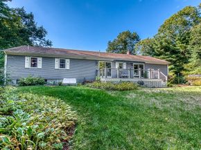 3 Windsor Drive, Wareham MA 02571