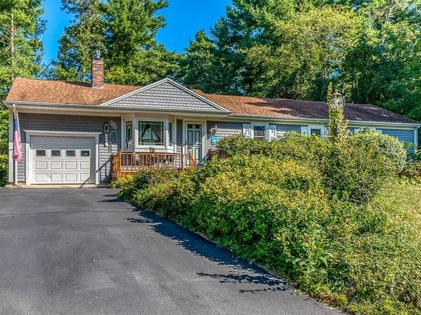 3 Windsor Drive, Wareham MA 02571