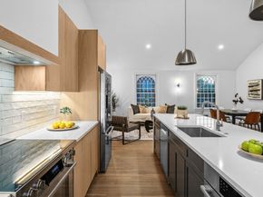 132 Elm Street 132, Marblehead MA 01945