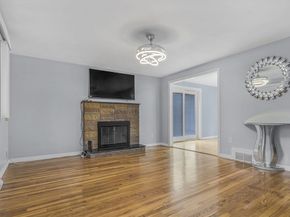 35 Roundtop, Marlborough MA 01752