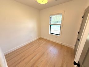 52 Withington St 7, Boston MA 02124