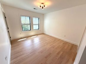 52 Withington St 7, Boston MA 02124