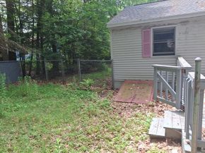 8 Laurel Dr, Ashburnham MA 01430